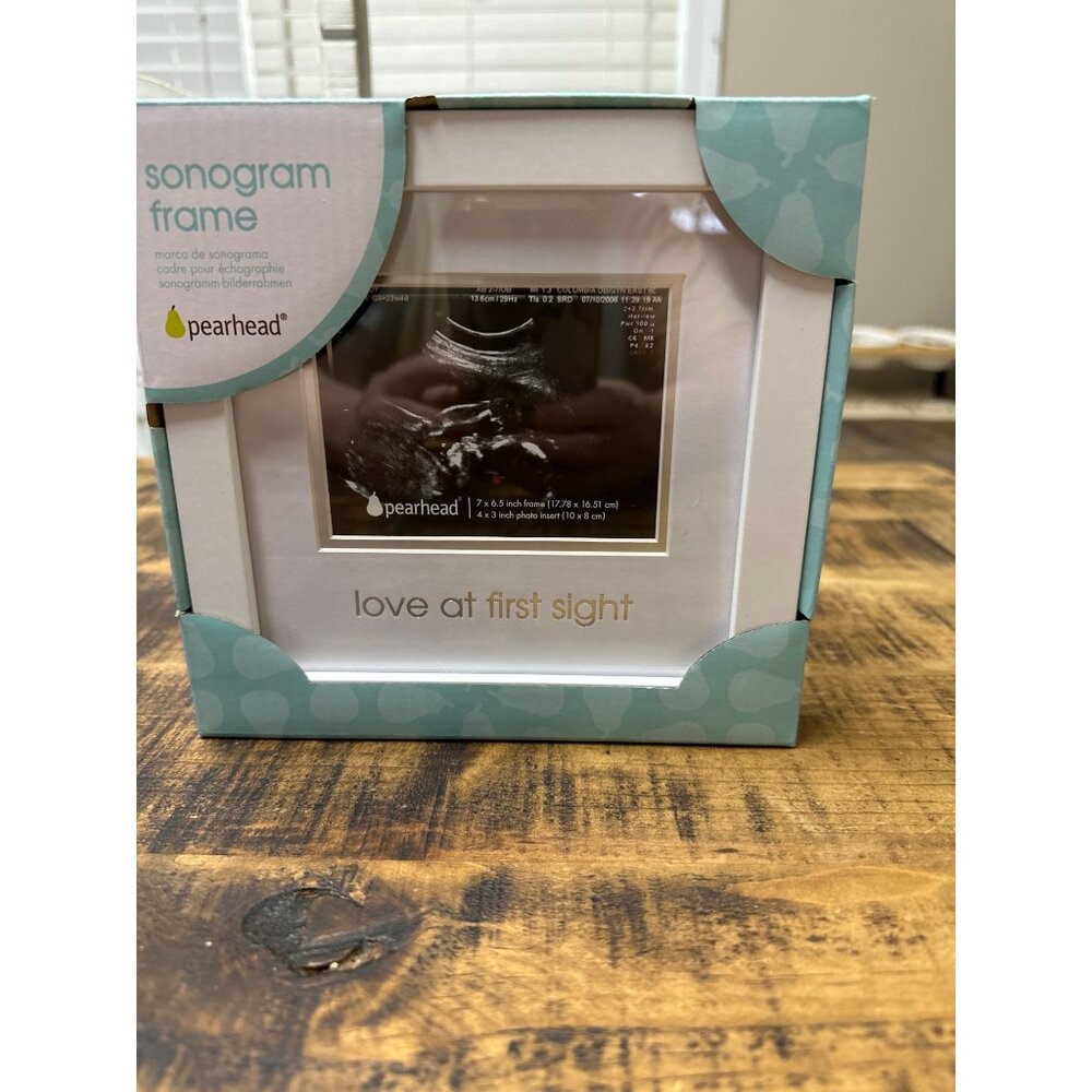 Sonogram picture frame. Pearhead  nwt